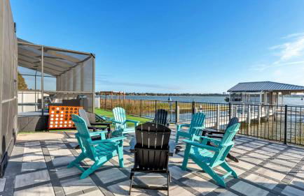 Lake, Pool, HotTub, Game Room, 8 Beds, Sleeps 17 - Foto 21