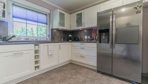 Ferienhaus Cottbus, Garage, große Sonnenterrasse, Kamin, 4 Zimmer, Ankleidezimmer - Foto 4