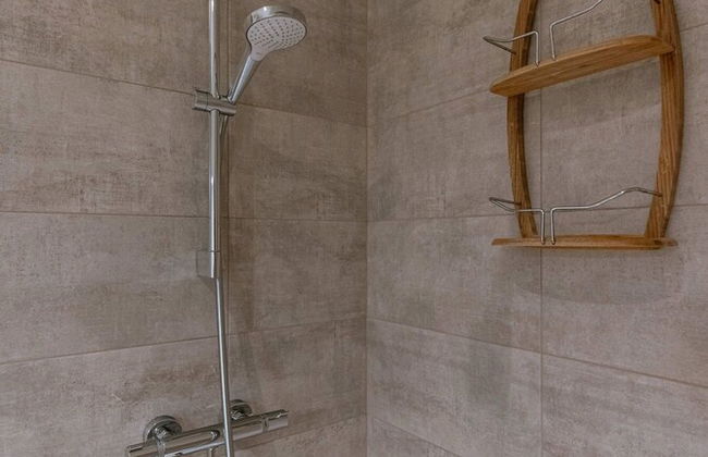 Spacious Top-flour Apartment With Private Parking - Foto 46