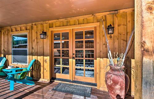 Unique Mtn Getaway with Stunning Outdoor Area! - Foto 23