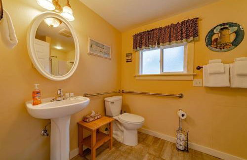 Elk Meadow Cabins 7 Beachcomber Studio - Photo 7