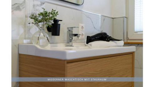 Apartment Leinetal - bester Schlafkomfort in hochwertiger Hotelbettwäsche, 3 Zimmer - große Küche, Duschbad & Parkplatz - Foto 5