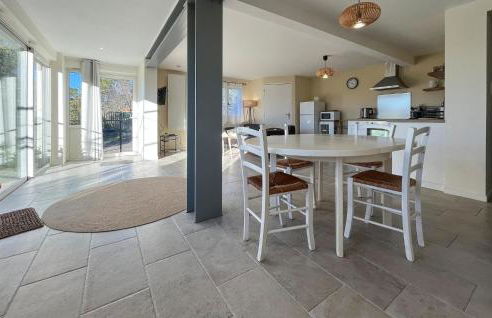 2 Bedroom Lovely Home In Saint André De Roquepe - Foto 3