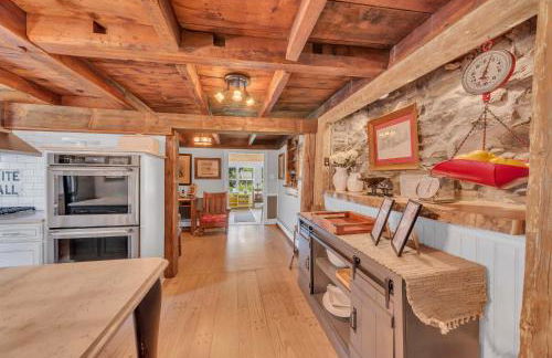 Historic Winery Farmhouse by Lake - Foto 16