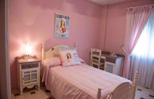 Alicante-Rental Alojamientos Turisticos CULTURAS Y COLORES EN ALMAGRO -Parking -Promocion EMPRESAS- - Foto 13