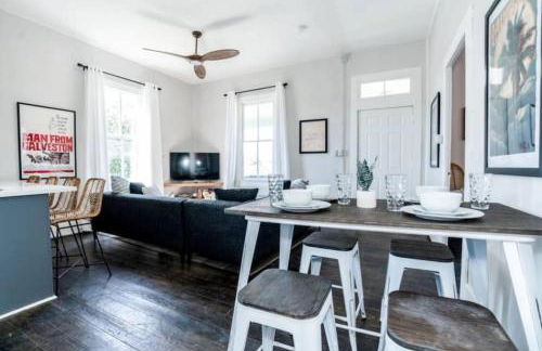 Historic Galveston homes, close to all the island has to offer - Foto 8