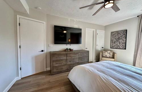 4BR Omaha Townhome | Perfect for Groups - Foto 18