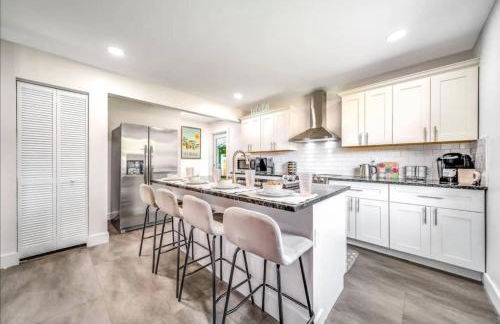 3BR Near Peanut Island | Events, Grill & Games - Foto 13