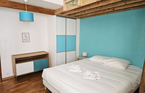 Maison de Village avec Piscine et Terrasse - Foto 27