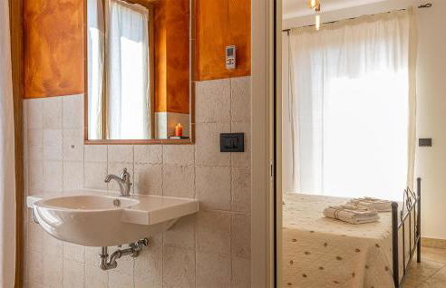 Amazing Home In Morrovalle With Wifi - Foto 39