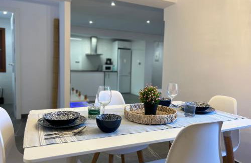 Apartamento espacioso de diseño a 3 min RENFE. - Photo 4