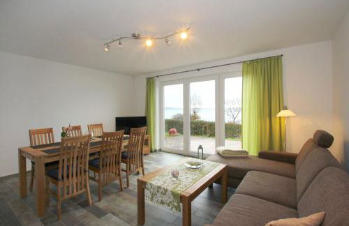 F-1037 Ferienhaus Neuendorf Haus Terrasse, Gartennutzung, Meerblick - Photo 4