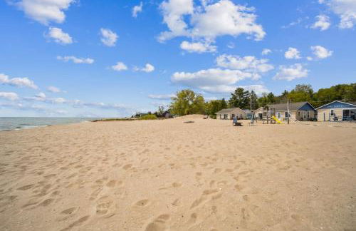 Updated Studio Style room on Lake Huron - Foto 14