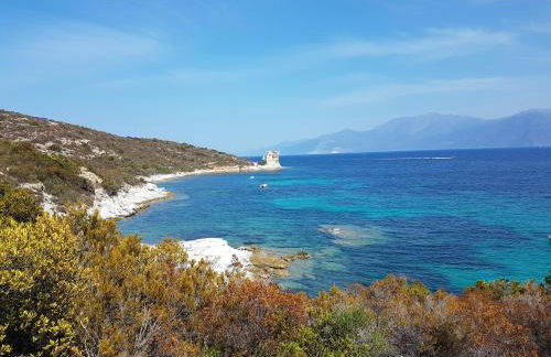 Charmant T3 avec Vue Panoramique sur la Mer, Terrasse, Piscine et à seulement 300m de la plage de la Roya - Foto 20