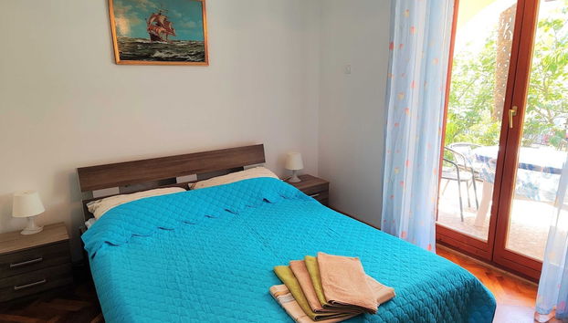 Comfortable Crikvenica Stay With Private Parking - Foto 2, Habitación