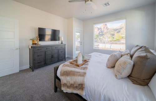 So Zion Painted Desert-4Bed, 3Bath, Hot Tub, Deck - Foto 13