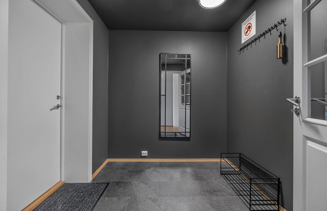 Arctic Homes - Premium Plaza - Photo 2