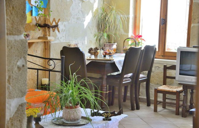 Picturesque Traditional Stone House - Foto 10