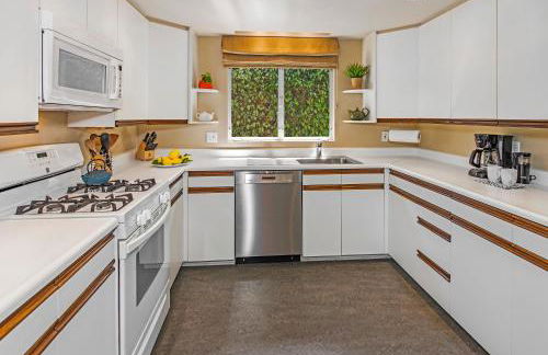 Juniper Cottage by Paradise Retreats - Photo 11