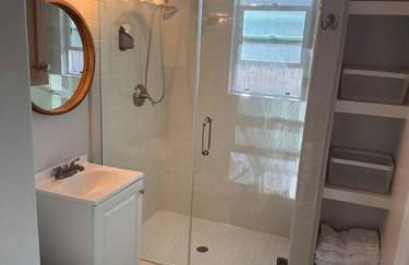 Private Cozy Retreat near Downtown Salinas! - Foto 16