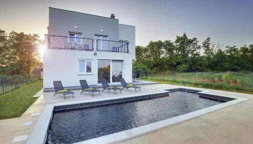 Holiday Home Dvori - Foto 4, Garden view