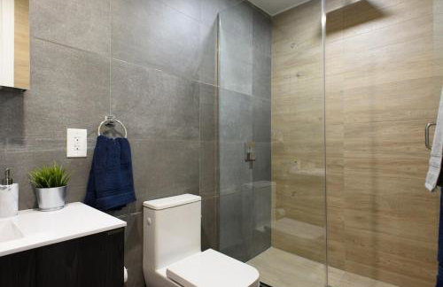 1597-9 Renovated Studio Prime UES WD in unit - Foto 32