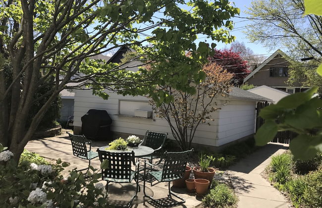 Beautiful Luxury Suite B Shorewood Home - Foto 27