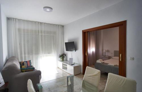 Apartamento con piscina solo en temporada - Foto 1