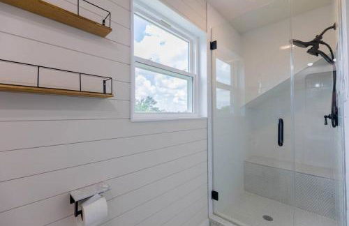 Colorado river access, game room & swimming pool - Photo 25