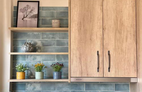 Helen Hotel - Photo 12