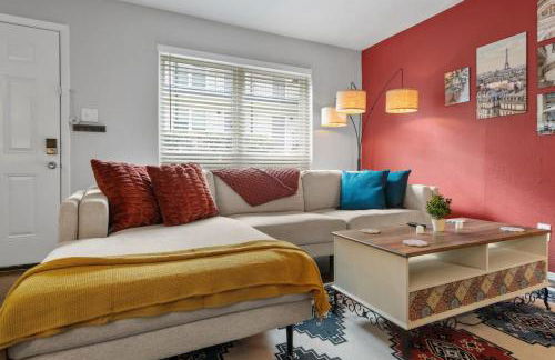 Intimate 2BD TCU Walkable - Foto 13