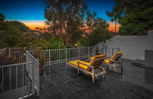 Mile to Beach! Private, Family & Pet Friendly Oasis! Pool Table & Hot tub! - Photo 35