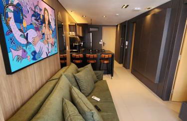 Six hundred eleven - Photo 1