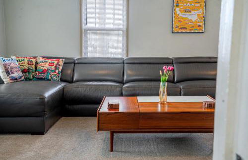 Historic Route-66 Bungalow - Photo 19