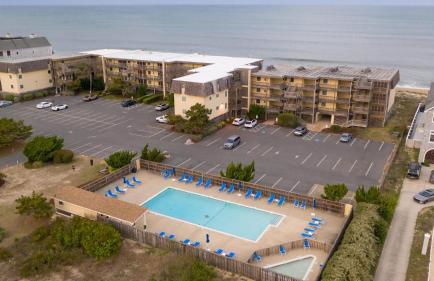 Oceanfront 2 Bedroom Condo at Golden Strand - Foto 2
