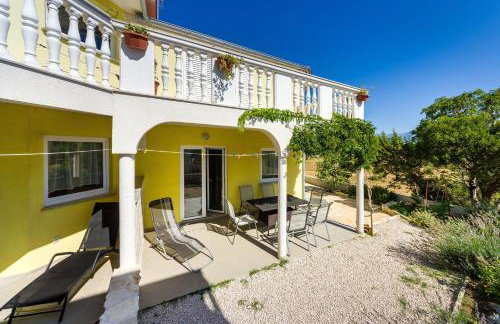 Apartmani Tanja Pridraga - Photo 17