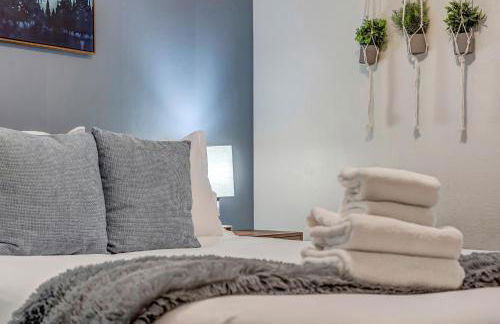 Chic Poolside Oasis - Karaoke - BBQ - Games - Foto 32