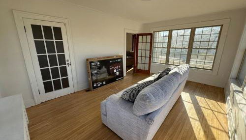 Warm and Cozy 4Bd 2Bath - Foto 4