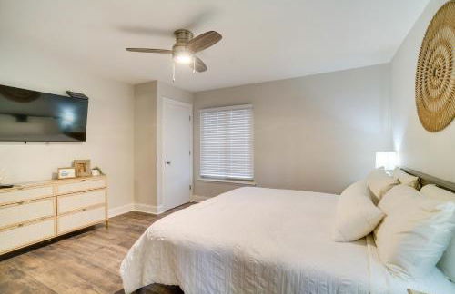 Beachfront Saint Helena Island Condo with Amenities! - Foto 17