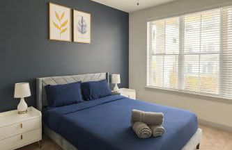 Resort-Style Retreat 1 King 2 Queens, Pool table - Foto 25