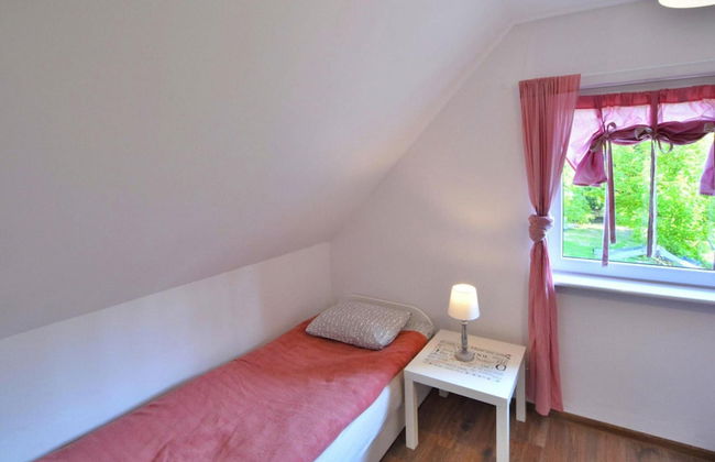 Holiday Home in Rusinowo Near Quiet Beach - Photo 3