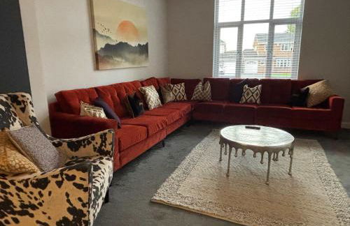 Large Luxury Home in Solihull - Sleeps 14 near NEC & BHX - Foto 8