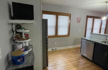 Come home to Kenwood Conveniently located Syracuse - Foto 22