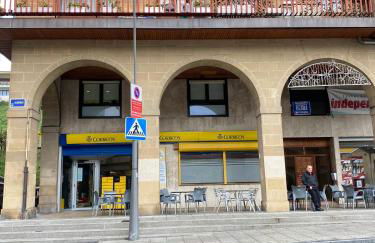 HomeOffice with Church Views - Foto 13