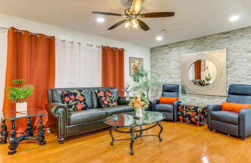 Pool, Hot Tub and Backyard Fun! Savannah Retreat - Foto 5