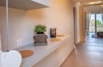 Calypso beach front apartment - Foto 16