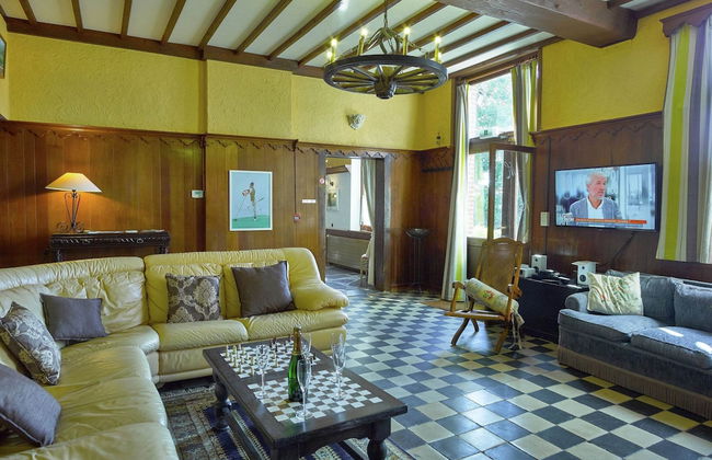 Spacious Holiday Home With Private Garden - Foto 4