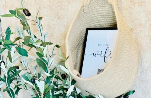 Komfort-Studio in Oberwinter bei Bonn - mit PlayStation 4 - Foto 9