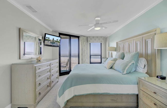 502 Summerhouse by Avantstay Ocean Front Condo w/ Community Pool Access - Foto 30