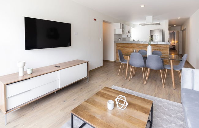 w Great 3BR Duplex With Terrace in Miraflores - Foto 17